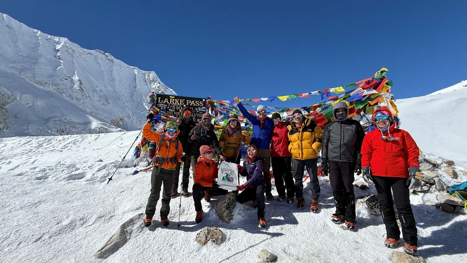 Çepeçevre Manaslu Dağı Yürüyüşü Turu